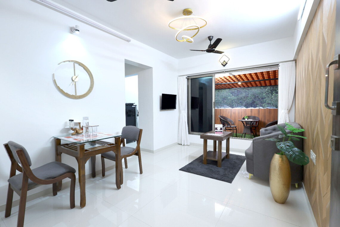 hotels near Asian Heart Institute Mumbai
